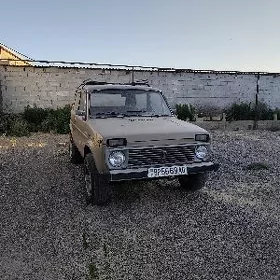 Lada Niva 1984