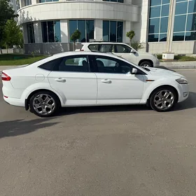 Ford Mondeo 4 2010