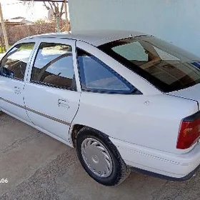 Opel Vectra 1991