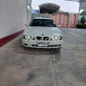 BMW 528 2000
