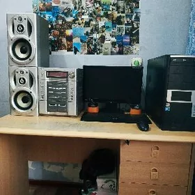 kampyter Intel core2 JVC sentr