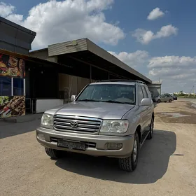 Toyota Land Cruiser 2000