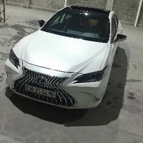 Lexus ES 350 2020