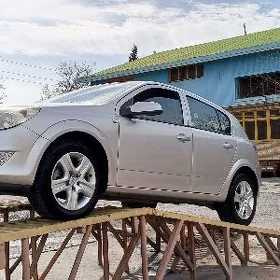 Opel Astra 2009