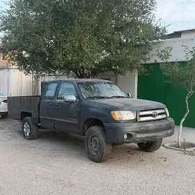 Toyota Tundra 2004