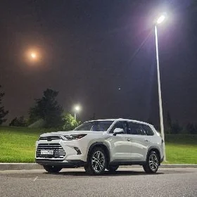 Toyota Grand Highlander 2024
