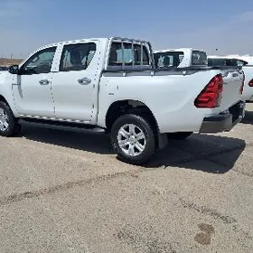 Toyota Hilux 2025