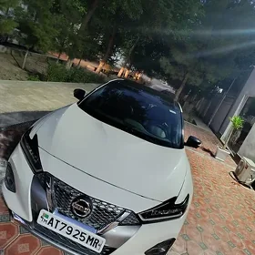 Nissan Maxima 2023