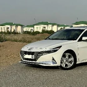 Hyundai Elantra 2021