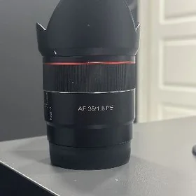 sony 35 samyang 1.8 acyan