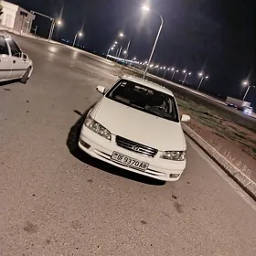 Toyota Camry 2001