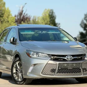 Toyota Camry 2016