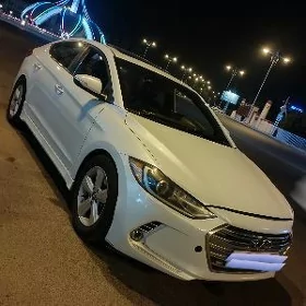 Hyundai Elantra 2017