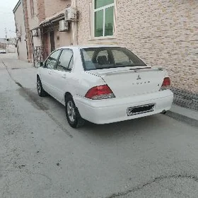 Mitsubishi Lancer 2002
