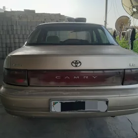 Toyota Camry 1993