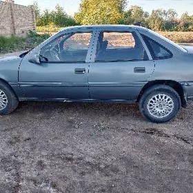 Opel Vectra 1989