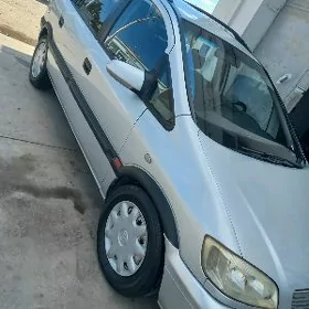Opel Zafira 1999