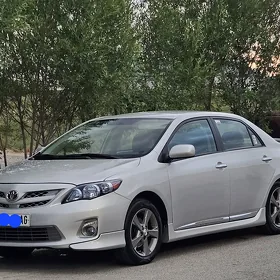 Toyota Corolla 2011