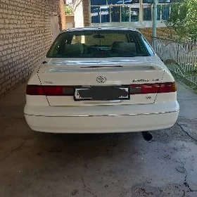 Toyota Camry 1998