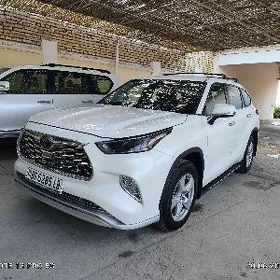 Toyota Highlander 2022