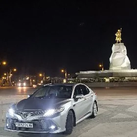Toyota Camry 2018