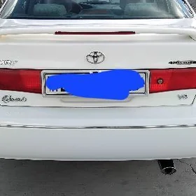Toyota Camry 1999