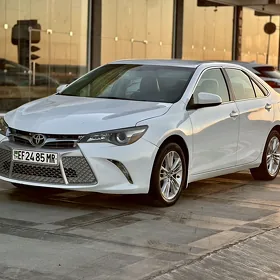 Toyota Camry 2017