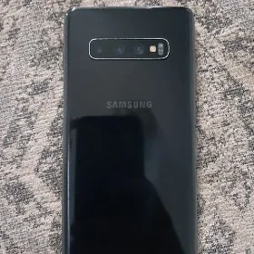 Samsung S10+