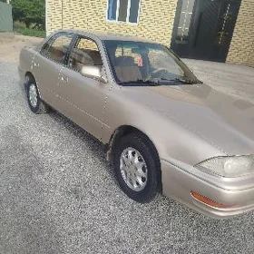 Toyota Camry 1993