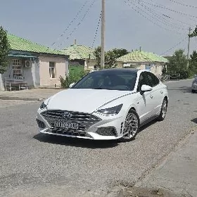 Hyundai Sonata 2022