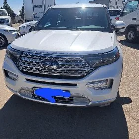 Ford Explorer 2023