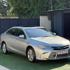 Toyota Camry 2016
