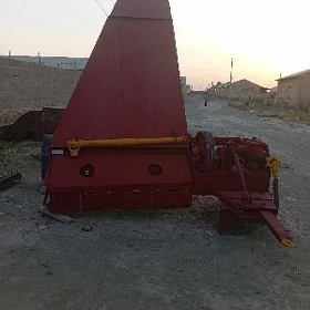 MTZ 82 1998