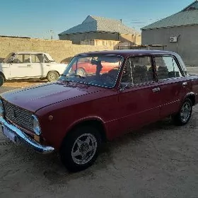 Lada 2105 1985