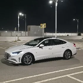 Hyundai Sonata 2021