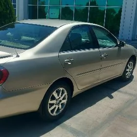 Toyota Camry 2003