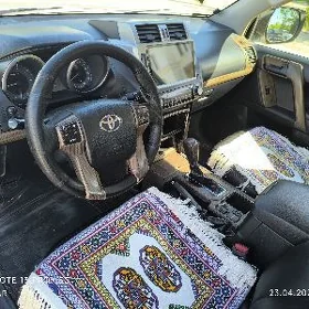 Toyota Land Cruiser Prado 2014