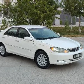 Toyota Camry 2004
