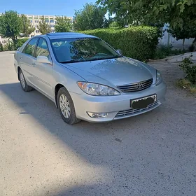 Toyota Camry 2003