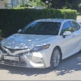 Toyota Camry 2023