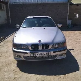 BMW E39 1996