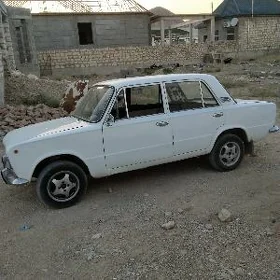 Lada 2104 1985