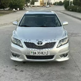 Toyota Camry 2011