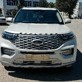 Ford Explorer 2021