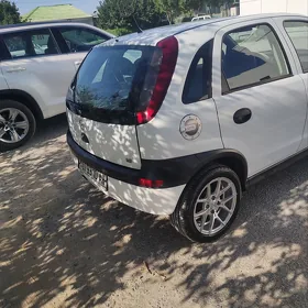 Opel Corsa 2001