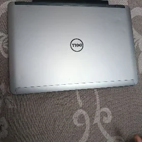 noutbuk dell i3