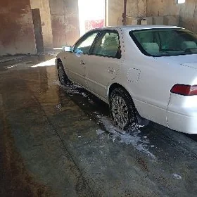 Toyota Camry 1999
