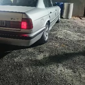 BMW 525 1988