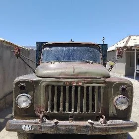 Gaz 52 1985
