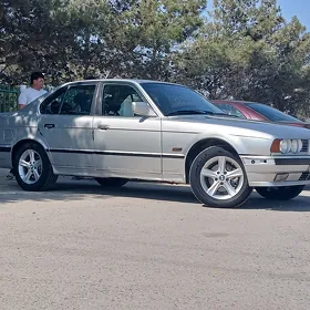 BMW 525 1992